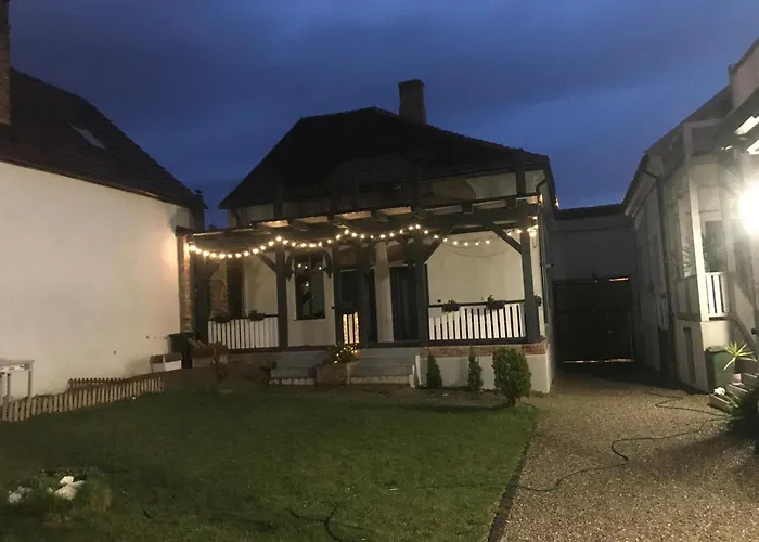 Апартаменты Delia *